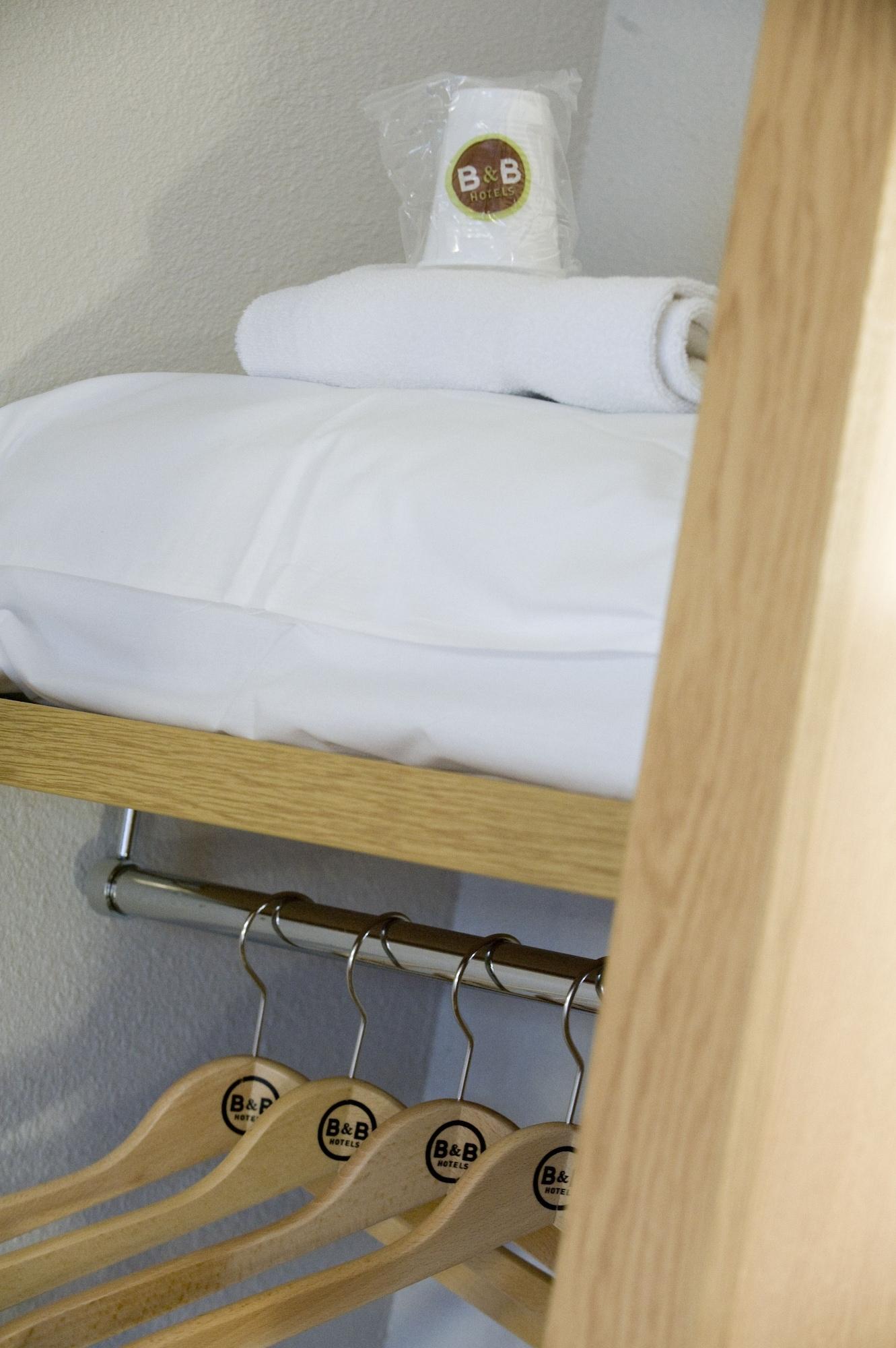 B&B Hotel Lille Grand Stade 발뇌브다스크 외부 사진