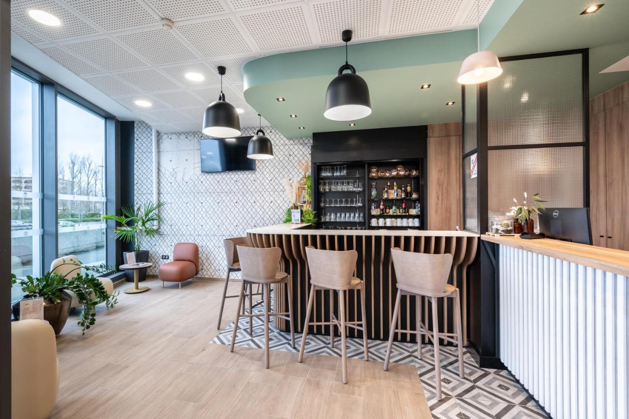 B&B Hotel Lille Grand Stade 발뇌브다스크 외부 사진