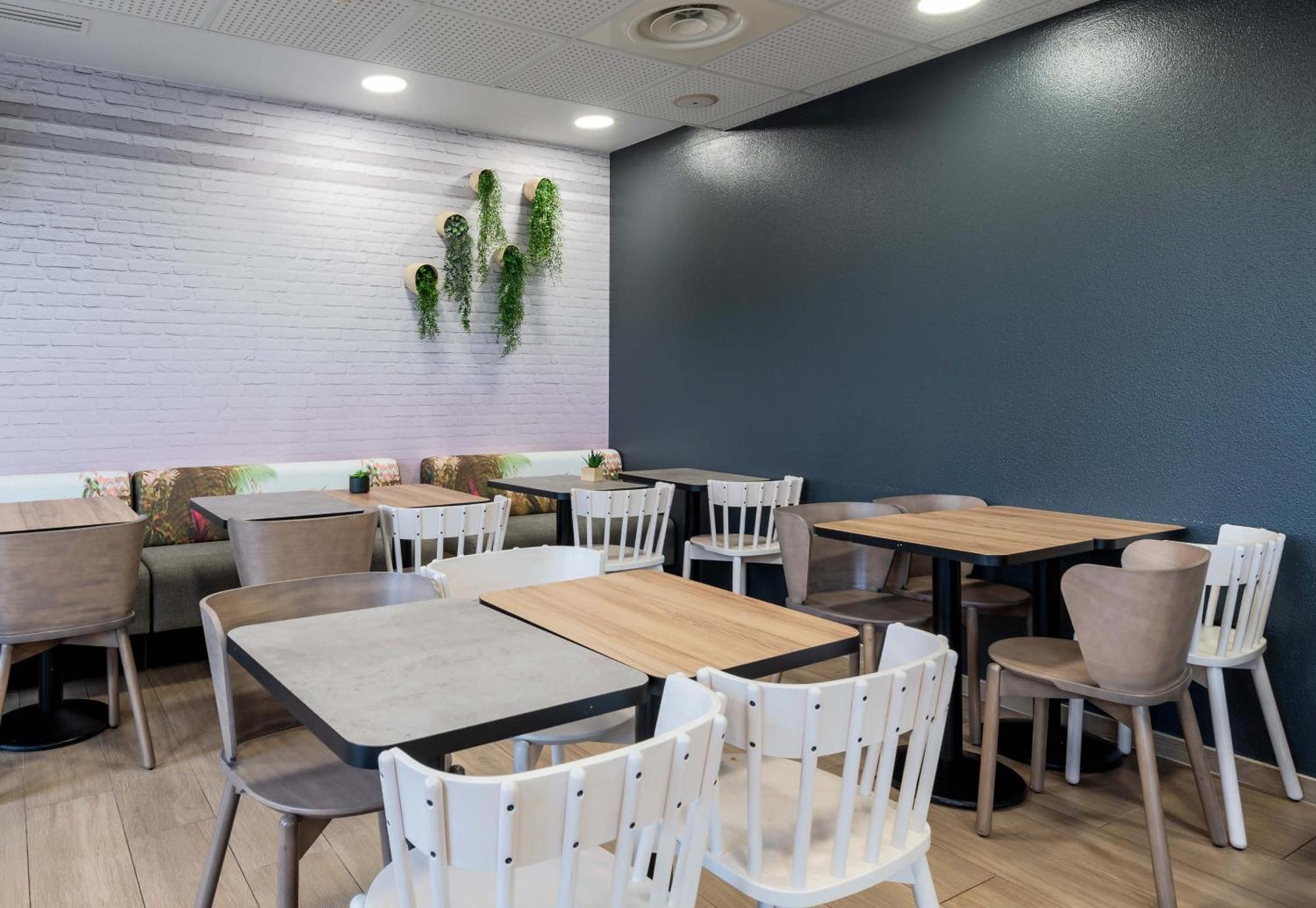 B&B Hotel Lille Grand Stade 발뇌브다스크 외부 사진