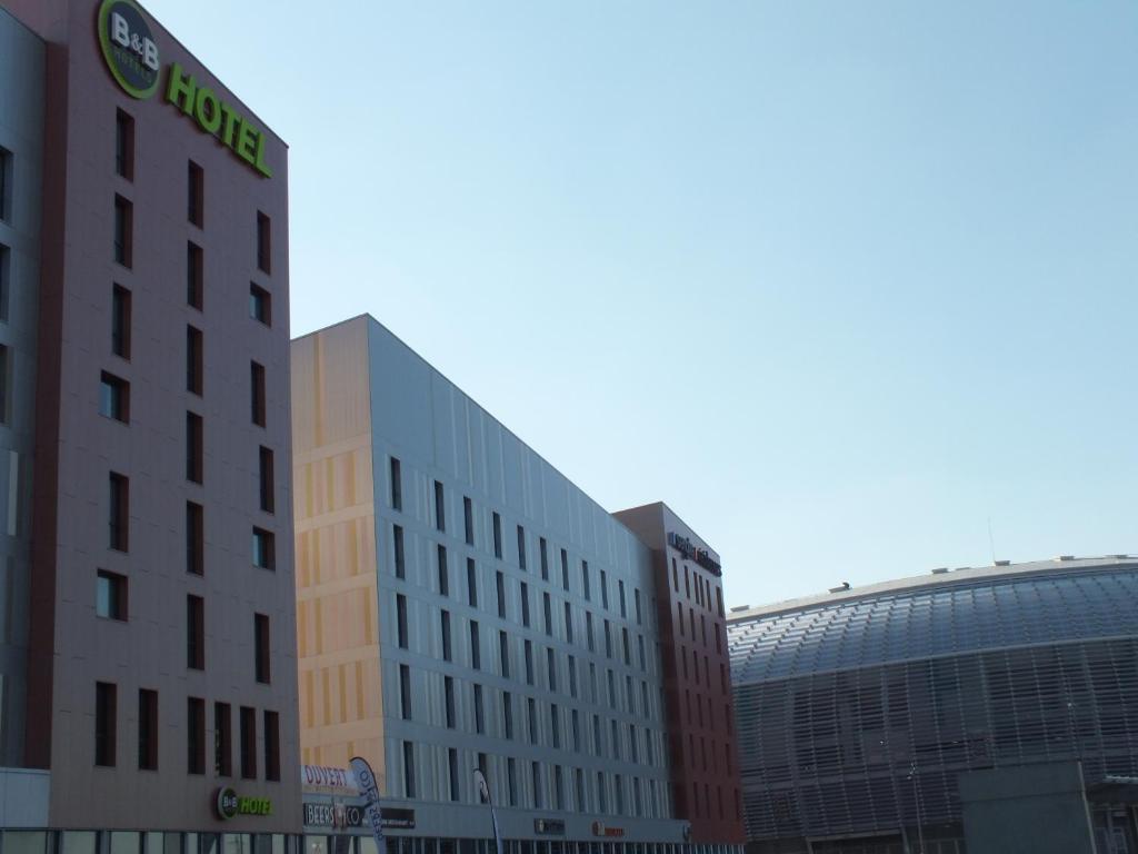 B&B Hotel Lille Grand Stade 발뇌브다스크 외부 사진