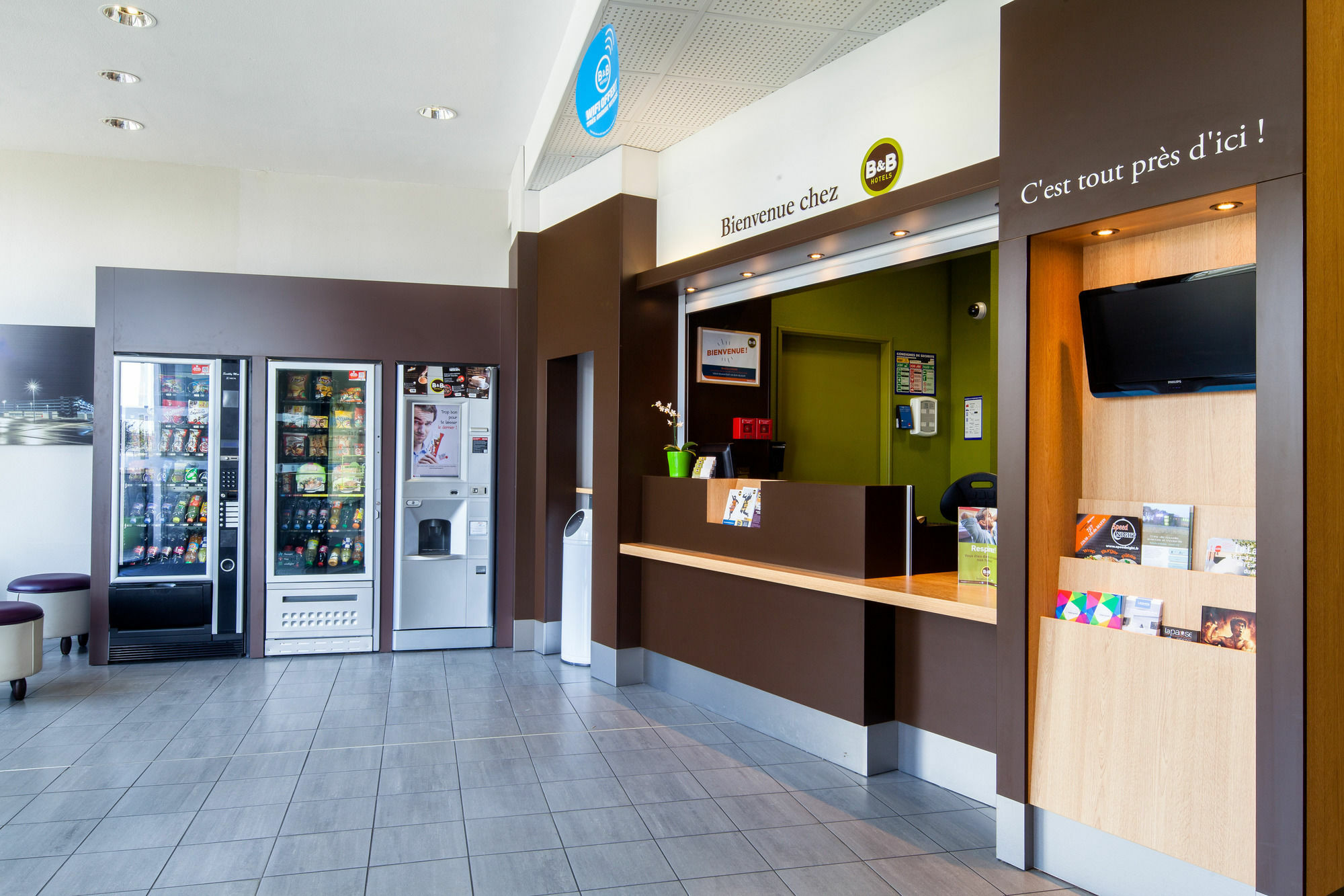 B&B Hotel Lille Grand Stade 발뇌브다스크 외부 사진